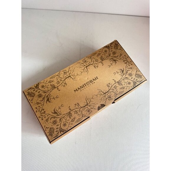 Manitobah Kayak Moccasin Pink Beaded Leather w Bow Detail 7 - Picture 8 of 8